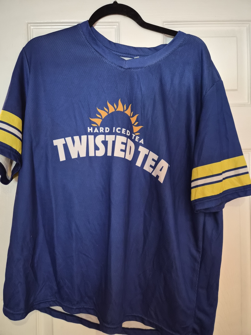 Twisted Tea Keep It Twisted #24 Jersey XL Blue Yellow Promo Shirt